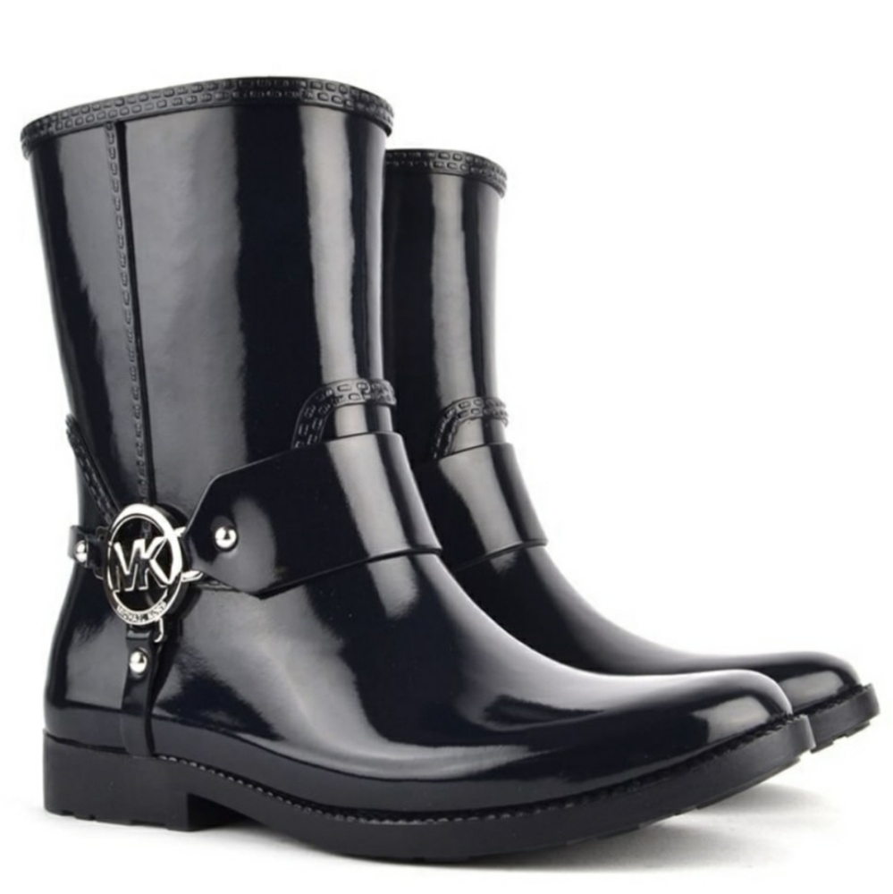 Michael Michael kors raining booties black size 8